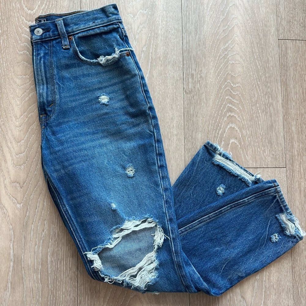 A&F Distressed Mom Jean - Picture 2 of 8